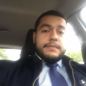 Meet your Posher, Luis